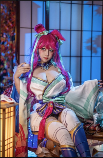 【夸克网盘】【套图】【#2026年9月17日-1】KANEKO_咔喵 - 英雄联盟 灵魂莲华 阿狸 【17P1V-542MB】